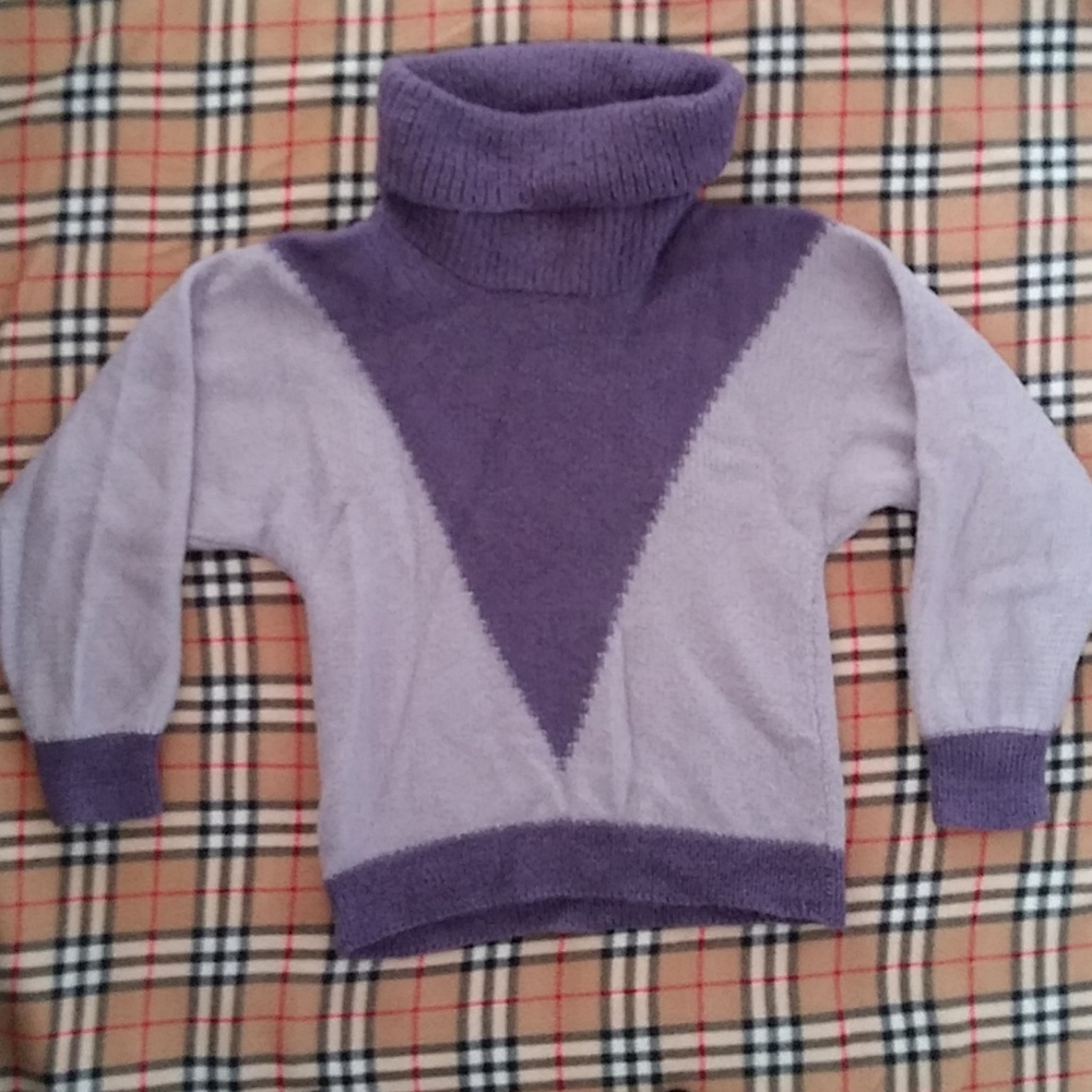 Peruvian Alpaca wool purple turtleneck sweater